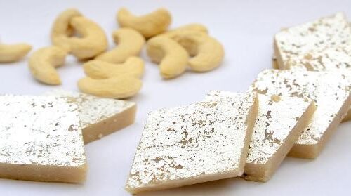 khoya kaju barfi
